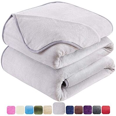 HOZY Couverture épaisse en polaire 220 x 240 cm, Gris, douce et chaude Couverture de lit double et plaid de canapé en flanelle Réversible sur les deux faces HOZY Couverture épaisse en polaire 220 x 240 cm, Gris, douce et chaude Couverture de lit double et plaid de canapé en flanelle Réversible sur les deux faces