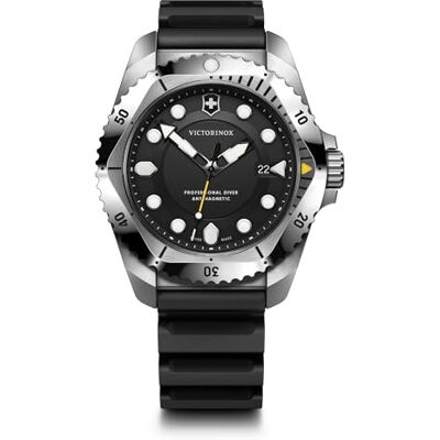 Victorinox Montre Homme Dive Pro Ø 43 mm, Swiss Made, Quartz Analogique, Étanche jusqu’à 300 m, Verre Saphir, Bracelet Caoutchouc, Noir Victorinox Montre Homme Dive Pro Ø 43 mm, Swiss Made, Quartz Analogique, Étanche jusqu’à 300 m, Verre Saphir, Bracelet Caoutchouc, Noir