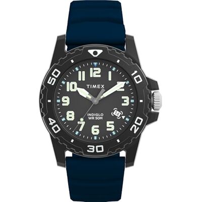 Timex Main Street Montre pour hommes, 42 mm, bracelet en silicone bleu, cadran noir, boîtier noir TW5M61100 Timex Main Street Montre pour hommes, 42 mm, bracelet en silicone bleu, cadran noir, boîtier noir TW5M61100
