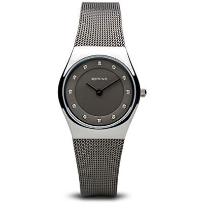 BERING Femmes Analogique Quartz Classic Collection Montre avec Bracelet en Acier Inoxydable & Verre Saphir, Gris/Argent, Gris/Argent BERING Femmes Analogique Quartz Classic Collection Montre avec Bracelet en Acier Inoxydable & Verre Saphir, Gris/Argent, Gris/Argent