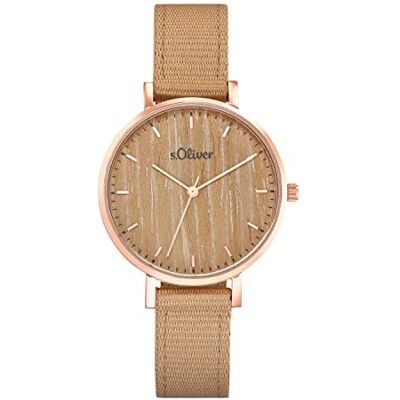 s.Oliver Montre à quartz analogique pour femme avec bracelet en nylon, marron, étanche jusqu'à 3 bars, livrée dans un coffret cadeau. s.Oliver Montre à quartz analogique pour femme avec bracelet en nylon, marron, étanche jusqu'à 3 bars, livrée dans un coffret cadeau.