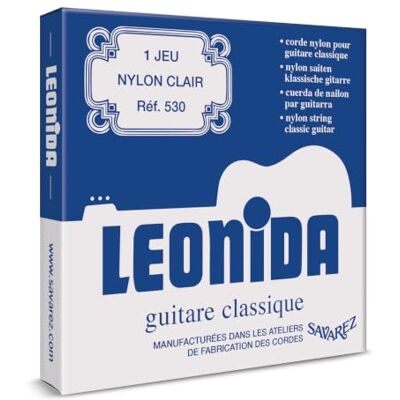 Savarez cordes de guitare classique Leonida jeu de 6 cordes (530) nylon nu, cordes de basse en fil de cuivre argenté tension normale Savarez cordes de guitare classique Leonida jeu de 6 cordes (530) nylon nu, cordes de basse en fil de cuivre argenté tension normale