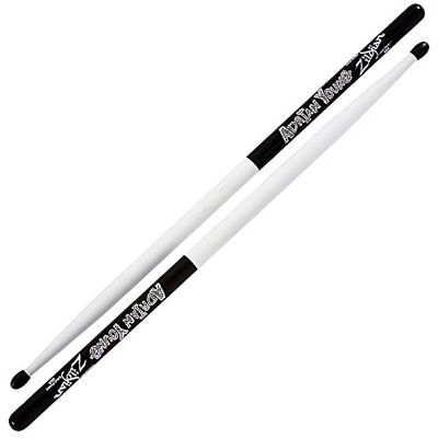 Zildjian Artist Series Hickory Baguettes de batterie Adrian Young en nylon Noir & blanc Zildjian Artist Series Hickory Baguettes de batterie Adrian Young en nylon Noir & blanc