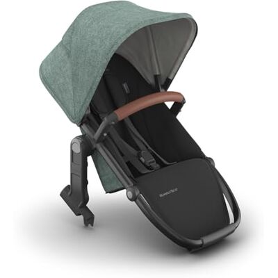 UPPAbaby RumbleSeat V3 Deuxième siège inférieur Compatible avec Vista V2 et Vista V3 Siège toutes saisons + boucle magnétique Adaptateurs inclus Gwen (mélange vert/cadre carbone/cuir de selle) UPPAbaby RumbleSeat V3 Deuxième siège inférieur Compatible avec Vista V2 et Vista V3 Siège toutes saisons + boucle magnétique Adaptateurs inclus Gwen (mélange vert/cadre carbone/cuir de selle)