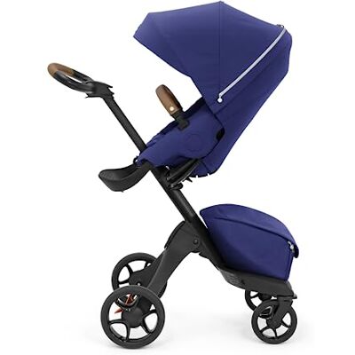 Stokke Xplory X, Bleu Poussette de luxe Réglable pour le confort de bébé et des parents Rembourrage, harnais et fermeture éclair réfléchissante pour plus de sécurité Se plie en un tournemain Stokke Xplory X, Bleu Poussette de luxe Réglable pour le confort de bébé et des parents Rembourrage, harnais et fermeture éclair réfléchissante pour plus de sécurité Se plie en un tournemain
