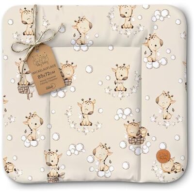 Totsy Baby Matelas a langer bebe 85x72 cm table à langer pour bébé avec plan, tapis imperméable facile à nettoyer à poser sur une machine à laver ou une commode Hemnes ou Malm Oeko-Tex Girafes Totsy Baby Matelas a langer bebe 85x72 cm table à langer pour bébé avec plan, tapis imperméable facile à nettoyer à poser sur une machine à laver ou une commode Hemnes ou Malm Oeko-Tex Girafes