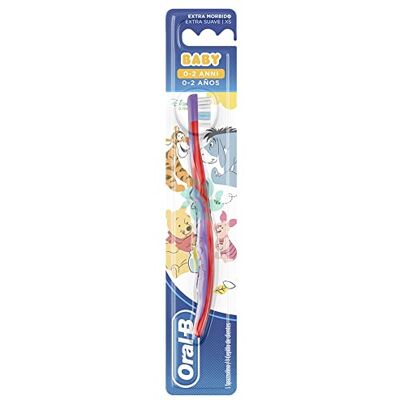 Oral-B Brosse à dents manuelle pour enfants avec personnages de Winnie l'ourson 0-2 ans, à poils extra doux, couleurs assorties Oral-B Brosse à dents manuelle pour enfants avec personnages de Winnie l'ourson 0-2 ans, à poils extra doux, couleurs assorties