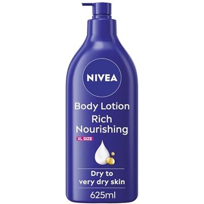 NIVEA - Rich Nourishing Body Lotion - 625ml - Crème pour le corps NIVEA - Rich Nourishing Body Lotion - 625ml - Crème pour le corps