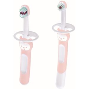 MAM Lot de 2 brosses à dents d'apprentissage pour bébé, brosse extra longue pour un nettoyage avec les parents et brosse courte pour nettoyage indépendant, avec protection de sécurité, rose MAM Lot de 2 brosses à dents d'apprentissage pour bébé, brosse extra longue pour un nettoyage avec les parents et brosse courte pour nettoyage indépendant, avec protection de sécurité, rose