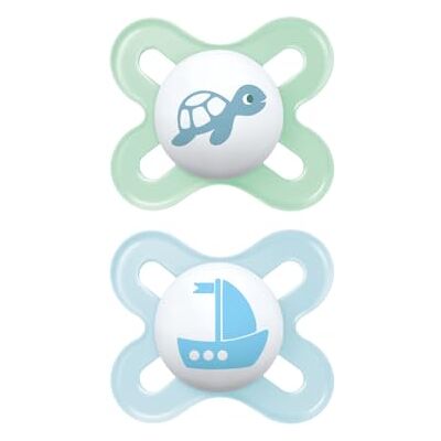 MAM Original Start Sucette 0-2 mois (lot de 2), Sucette 0-2 mois avec tétine orthodontique en silicone, kit de 2 accessoires bébé avec porte-tétine stérilisateur, bleu clair/vert MAM Original Start Sucette 0-2 mois (lot de 2), Sucette 0-2 mois avec tétine orthodontique en silicone, kit de 2 accessoires bébé avec porte-tétine stérilisateur, bleu clair/vert
