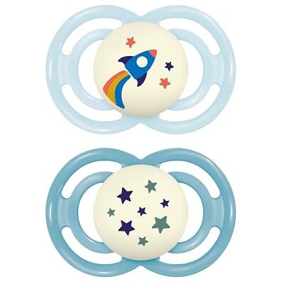 MAM Perfect Night Lot de 2 sucettes de 16 mois (lot de 2), tétine 16 36 mois en silicone qui brille dans l'obscurité, kit de 2 accessoires pour bébé pour le développement oral avec porte-tétine MAM Perfect Night Lot de 2 sucettes de 16 mois (lot de 2), tétine 16 36 mois en silicone qui brille dans l'obscurité, kit de 2 accessoires pour bébé pour le développement oral avec porte-tétine