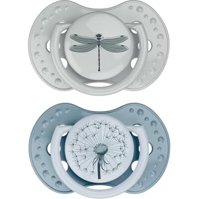 Difrax LOVI Tétine 6-18 mois Sucette Dynamique pour Bébé Bleu & Vert 2 Piéces Facile à Accepter, Sans BPA, Silicones de haute qualité et durables Difrax LOVI Tétine 6-18 mois Sucette Dynamique pour Bébé Bleu & Vert 2 Piéces Facile à Accepter, Sans BPA, Silicones de haute qualité et durables