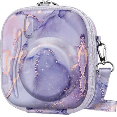 FINTIE Étui pour Fujifilm Instax Mini 12/11/99/8/7s/90/70, Z-Lilas Marbre, tendance. FINTIE Étui pour Fujifilm Instax Mini 12/11/99/8/7s/90/70, Z-Lilas Marbre, tendance.