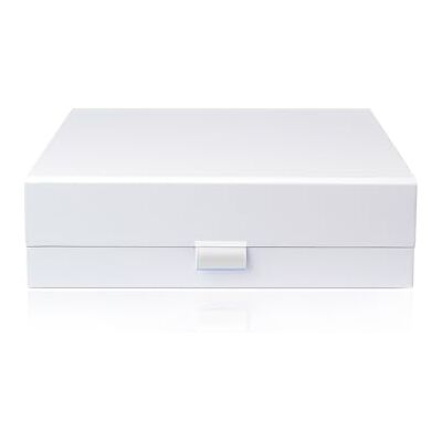 Thepaperbagstore 1 Petite boîte cadeau magnétique blanche 14x12x5cm Carton épais avec fermeture magnétique et ruban pour une présentation rapide et soignée Thepaperbagstore 1 Petite boîte cadeau magnétique blanche 14x12x5cm Carton épais avec fermeture magnétique et ruban pour une présentation rapide et soignée