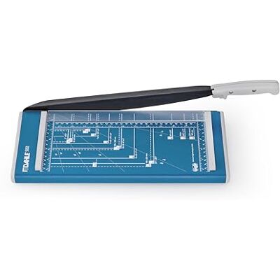 Dahle Cisaille 502 (Capacité de Coupe jusqu'à 8 Feuilles, DIN A4, 320mm de Coupe, Lame Plate, Pression Manuelle) Bleu Dahle Cisaille 502 (Capacité de Coupe jusqu'à 8 Feuilles, DIN A4, 320mm de Coupe, Lame Plate, Pression Manuelle) Bleu