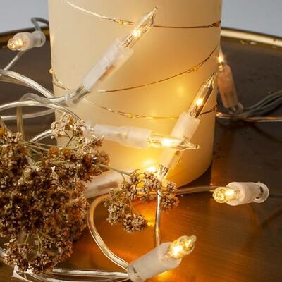 Hellum Guirlande lumineuse intérieure alimentée par 10 ampoules de rechange claires et chaudes 1,35 m Câble transparent 10 lumières avec prise pour Noël 831191 Hellum Guirlande lumineuse intérieure alimentée par 10 ampoules de rechange claires et chaudes 1,35 m Câble transparent 10 lumières avec prise pour Noël 831191