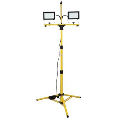 Velamp Projecteur LED 2x50W. Trépied, câble 3 m H05RN-F 3G1.0mm2 Velamp Projecteur LED 2x50W. Trépied, câble 3 m H05RN-F 3G1.0mm2