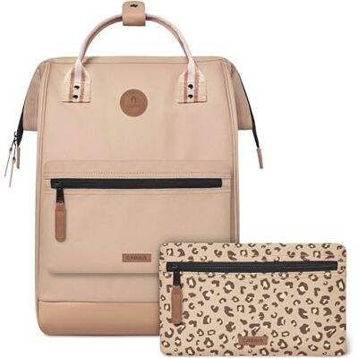 Cabaïa CABAIA Sac à Dos Adventurer Lobito Maxi 23L Déperlant Compartiment Ordinateur Portable 15-2 Poches Certifié Vegan Sac Voyage, Affaires, École pour Homme et Femme Crème Cabaïa CABAIA Sac à Dos Adventurer Lobito Maxi 23L Déperlant Compartiment Ordinateur Portable 15-2 Poches Certifié Vegan Sac Voyage, Affaires, École pour Homme et Femme Crème