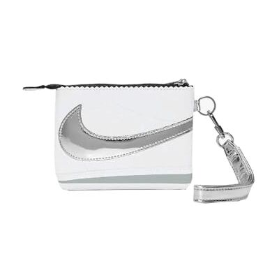 NIKE Cortez Wristlet Pochette portefeuille avec bracelet unisexe Smoke Grey Metallic Silver, Blanc, Taglia unica, Géométrique NIKE Cortez Wristlet Pochette portefeuille avec bracelet unisexe Smoke Grey Metallic Silver, Blanc, Taglia unica, Géométrique
