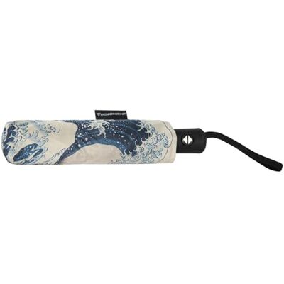Franco Cosimo Panini Halta Definition Parapluie pliant en tissu imprimé avec une œuvre d'art de Kanagawa, avec étui personnalisé, ouverture manuelle, poignée en PVC Soft Touch avec lacet, vague, Onde. Franco Cosimo Panini Halta Definition Parapluie pliant en tissu imprimé avec une œuvre d'art de Kanagawa, avec étui personnalisé, ouverture manuelle, poignée en PVC Soft Touch avec lacet, vague, Onde.