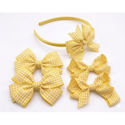 My Ribbon Laces Ensemble vichy jaune comprenant des nœuds à carreaux, des pinces à cheveux et un bandeau idéal pour assortir l'uniforme d'été BTS pour la rentrée scolaire My Ribbon Laces Ensemble vichy jaune comprenant des nœuds à carreaux, des pinces à cheveux et un bandeau idéal pour assortir l'uniforme d'été BTS pour la rentrée scolaire