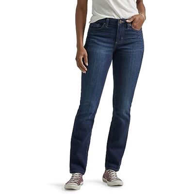 Lee Women's Petite Legendary Mid Rise Straight Leg Jean Nightshade 4 Short Petite Lee Women's Petite Legendary Mid Rise Straight Leg Jean Nightshade 4 Short Petite