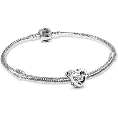 PANDORA Coffret cadeau : Bracelet femme pour maman avec breloque « Mom », cœurs infinis, ensemble de bijoux, argent 925, lot, magnifique cadeau 21484 PANDORA Coffret cadeau : Bracelet femme pour maman avec breloque « Mom », cœurs infinis, ensemble de bijoux, argent 925, lot, magnifique cadeau 21484