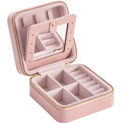 SONGMICS Boîte à Bijoux de Voyage avec Miroir, 11,4 x 11,4 x 6 cm Trousse de Voyage, Portable, Surface en PU, Idée Cadeau, Rose Bonbon, Collection GISELLA JBC146S01 SONGMICS Boîte à Bijoux de Voyage avec Miroir, 11,4 x 11,4 x 6 cm Trousse de Voyage, Portable, Surface en PU, Idée Cadeau, Rose Bonbon, Collection GISELLA JBC146S01