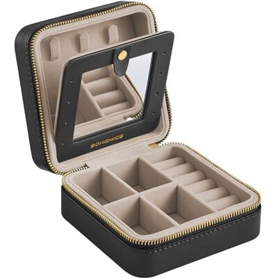 SONGMICS Boîte à Bijoux de Voyage, Petit Écrin à Accessoires, avec Miroir, Rangement Bijoux Portable, Surface en PU, 11,4 x 11,4 x 5,5 cm, Noir d'Encre JBC146BKV1 SONGMICS Boîte à Bijoux de Voyage, Petit Écrin à Accessoires, avec Miroir, Rangement Bijoux Portable, Surface en PU, 11,4 x 11,4 x 5,5 cm, Noir d'Encre JBC146BKV1