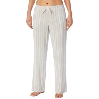 Schiesser Damen Schlafhose Lang Lounge Marleneschnitt Modal Mix + Relax Bas de pyjama Femme Schiesser Damen Schlafhose Lang Lounge Marleneschnitt Modal Mix + Relax Bas de pyjama Femme