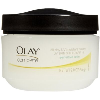 Olay Complete Daily UV Defense Cream, Fragrance Free – 2 oz (crèmes hydratantes) Olay Complete Daily UV Defense Cream, Fragrance Free – 2 oz (crèmes hydratantes)