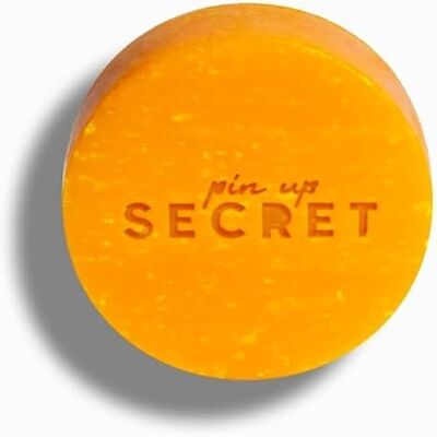 PINUP SECRET PIN UP SECRET Secret Booster d'Éclat Masque Visage Solide au Lait de Chèvre & Curcuma Nettoyant & Anti-inflammatoire Élimine les Points Noirs Tous types de peaux 30 gr PINUP SECRET PIN UP SECRET Secret Booster d'Éclat Masque Visage Solide au Lait de Chèvre & Curcuma Nettoyant & Anti-inflammatoire Élimine les Points Noirs Tous types de peaux 30 gr