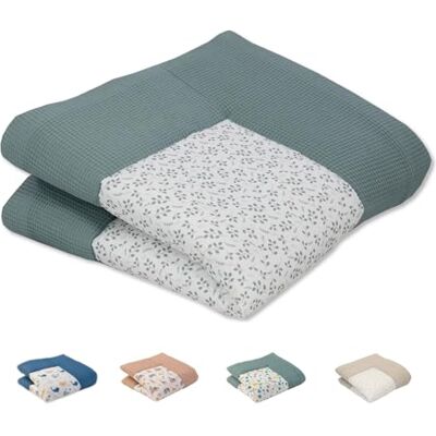 ULLENBOOM Tapis d'éveil pour bébé 100x100 cm 100% OEKO-TEX Fabriqué dans l'UE, épais rembourré Vert floral Idéale comme tapis de jeux bébé, tapis de motricité et tapis de sol pour enfant ULLENBOOM Tapis d'éveil pour bébé 100x100 cm 100% OEKO-TEX Fabriqué dans l'UE, épais rembourré Vert floral Idéale comme tapis de jeux bébé, tapis de motricité et tapis de sol pour enfant