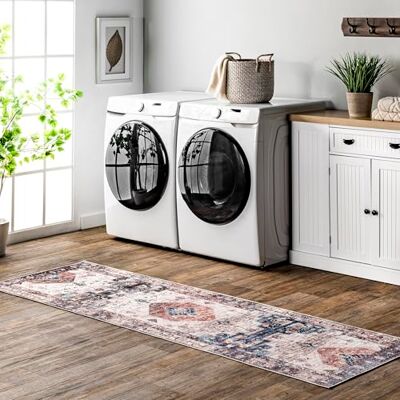 nuLOOM Eliza Tapis de couloir traditionnel lavable en machine, motif médaillon, multicolore, 0,7 x 2,4 m nuLOOM Eliza Tapis de couloir traditionnel lavable en machine, motif médaillon, multicolore, 0,7 x 2,4 m