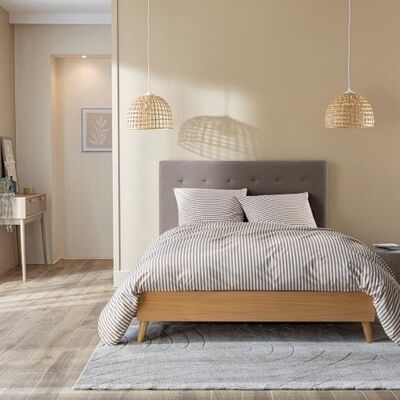 Terre de Nuit Lit 140x190 avec sommier et tête de lit capitonnée en Velours Taupe Terre de Nuit Lit 140x190 avec sommier et tête de lit capitonnée en Velours Taupe