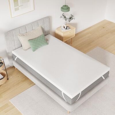 Novilla Surmatelas 80 x 190 cm, 7,5 cm de hauteur, avec mousse, pour lit à sommier tapissier, caravane, canapé-lit, housse lavable, certifié Öko-Tex Novilla Surmatelas 80 x 190 cm, 7,5 cm de hauteur, avec mousse, pour lit à sommier tapissier, caravane, canapé-lit, housse lavable, certifié Öko-Tex