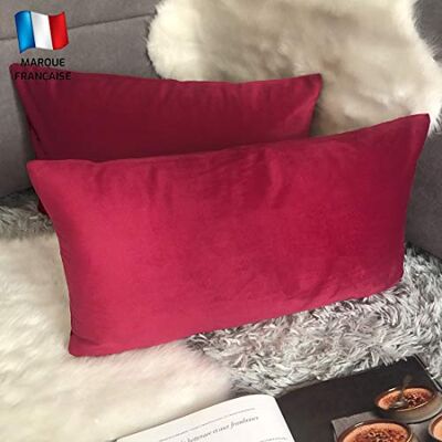 Douceur De Plumes Lot de 2 Housse de Coussin Rouge Framboise Velours 30x50 cm Uni, Taie d'oreiller Rectangulaire Doux et Design, Décoration Salon Scandinave Canapé (2 Rouge Framboise) Douceur De Plumes Lot de 2 Housse de Coussin Rouge Framboise Velours 30x50 cm Uni, Taie d'oreiller Rectangulaire Doux et Design, Décoration Salon Scandinave Canapé (2 Rouge Framboise)