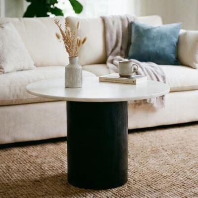 IDIMEX YAMUNA Table basse ronde 60 cm avec plateau en marbre blanc/noir Table de salon en marbre blanc et bois d'acacia massif, design moderne, surface facile d'entretien, compacte pour salon & salon IDIMEX YAMUNA Table basse ronde 60 cm avec plateau en marbre blanc/noir Table de salon en marbre blanc et bois d'acacia massif, design moderne, surface facile d'entretien, compacte pour salon & salon