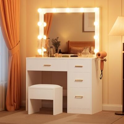 YITAHOME Coiffeuse avec miroir, 4 tiroirs, tabouret, éclairage, prise de courant, blanche (table de maquillage, coiffeuse, table de vanité) YITAHOME Coiffeuse avec miroir, 4 tiroirs, tabouret, éclairage, prise de courant, blanche (table de maquillage, coiffeuse, table de vanité)