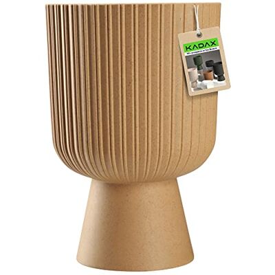 KADAX Pot de Fleurs en Forme de Calice Plastique en 2 Tailles, 5 Couleurs Pour Balcon, Terrasse, Rebord de Fenêtre Cache-Pot (18 cm, Marron) KADAX Pot de Fleurs en Forme de Calice Plastique en 2 Tailles, 5 Couleurs Pour Balcon, Terrasse, Rebord de Fenêtre Cache-Pot (18 cm, Marron)