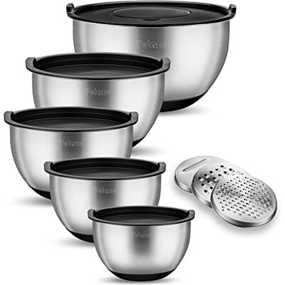 Velaze Lot de 5 bols en acier inoxydable avec couvercle, bol mélangeur avec 3 râpes, fond en silicone antidérapant, 5 L+3 L+2 L+1,5 L+1 L Différentes tailles pour différents besoins Velaze Lot de 5 bols en acier inoxydable avec couvercle, bol mélangeur avec 3 râpes, fond en silicone antidérapant, 5 L+3 L+2 L+1,5 L+1 L Différentes tailles pour différents besoins