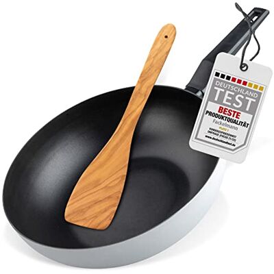 Fackelmann Lot de 2 poêles wok Balance 30 cm anti-adhésives en aluminium 90% recyclé avec poignée ergonomique en plastique et spatule de 30 cm Passe au lave-vaisselle en bois d'olivier Fackelmann Lot de 2 poêles wok Balance 30 cm anti-adhésives en aluminium 90% recyclé avec poignée ergonomique en plastique et spatule de 30 cm Passe au lave-vaisselle en bois d'olivier