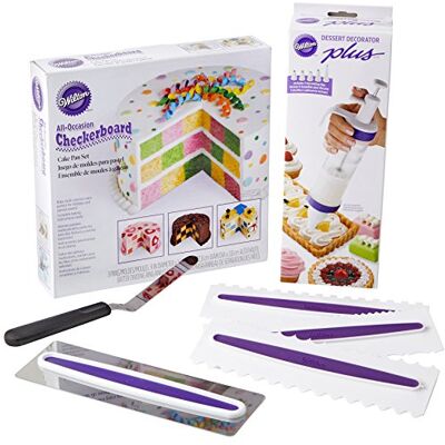 Wilton 2109-3821 Kit de décoration de gâteau Motif damier Wilton 2109-3821 Kit de décoration de gâteau Motif damier