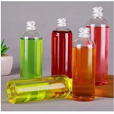 SYJINHUASY Bouteilles en plastique de 60 ml, mini bouteilles d'alcool avec bouchons à vis argentés, bouteille à sauce réutilisable avec entonnoir, pour fêtes et mariages (60 ml) SYJINHUASY Bouteilles en plastique de 60 ml, mini bouteilles d'alcool avec bouchons à vis argentés, bouteille à sauce réutilisable avec entonnoir, pour fêtes et mariages (60 ml)