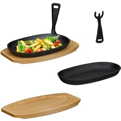 Relaxdays Lot de 2 poêles de service en fonte avec dessous de verre en bois, poignée amovible, poêlons à barbecue, noir/naturel Relaxdays Lot de 2 poêles de service en fonte avec dessous de verre en bois, poignée amovible, poêlons à barbecue, noir/naturel