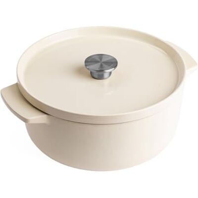 KitchenAid Cast Iron Cocotte en Fonte Émaillée avec Couvercle, Ø 26cm, Ronde, 5,2L, 6kg, Haute Qualité & Durable, Saisir, Frire, Sans PFAS,Induction,Poignée Ergonomique,Au four à 260°C,Crème d'Amande KitchenAid Cast Iron Cocotte en Fonte Émaillée avec Couvercle, Ø 26cm, Ronde, 5,2L, 6kg, Haute Qualité & Durable, Saisir, Frire, Sans PFAS,Induction,Poignée Ergonomique,Au four à 260°C,Crème d'Amande