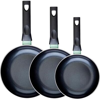 Fackelmann Brandao Lot de 3 poêles antiadhésives, 20/24/28 cm, aluminium recyclé, revêtement antiadhésif céramique résistant jusqu'à 400 °C, adaptées à l'induction Fackelmann Brandao Lot de 3 poêles antiadhésives, 20/24/28 cm, aluminium recyclé, revêtement antiadhésif céramique résistant jusqu'à 400 °C, adaptées à l'induction