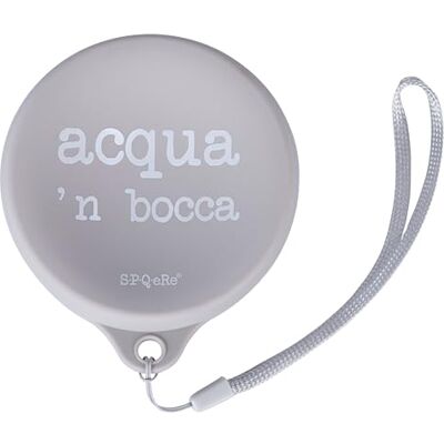 Tivoli Gobelet pliable avec couvercle 200 ml en silicone gris avec inscription S.P.Q.eRe Tivoli Gobelet pliable avec couvercle 200 ml en silicone gris avec inscription S.P.Q.eRe