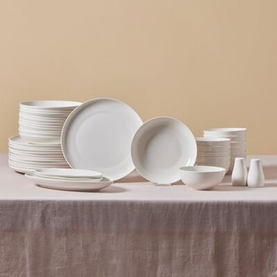 KARACA Allure Ensemble d'assiettes et de bols en porcelaine anglaise Beige 41 pièces KARACA Allure Ensemble d'assiettes et de bols en porcelaine anglaise Beige 41 pièces