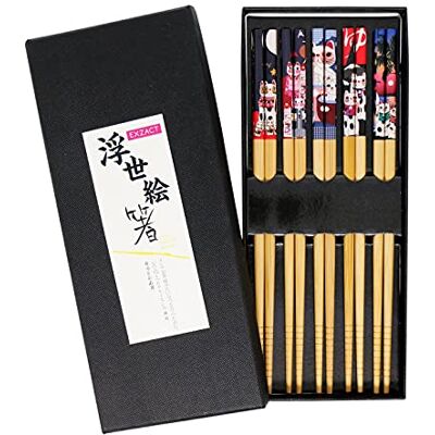 Exzact Ensemble cadeau de baguettes – 5 paires de baguettes réutilisables en bambou naturel dans une belle boîte noire faite à la main – Décoré style chat porte-bonheur japonais/chat porte-bonheur Exzact Ensemble cadeau de baguettes – 5 paires de baguettes réutilisables en bambou naturel dans une belle boîte noire faite à la main – Décoré style chat porte-bonheur japonais/chat porte-bonheur